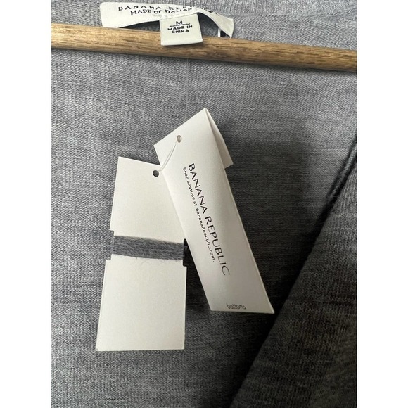 Banana Republic knit sweater NWT - Picture 5 of 6